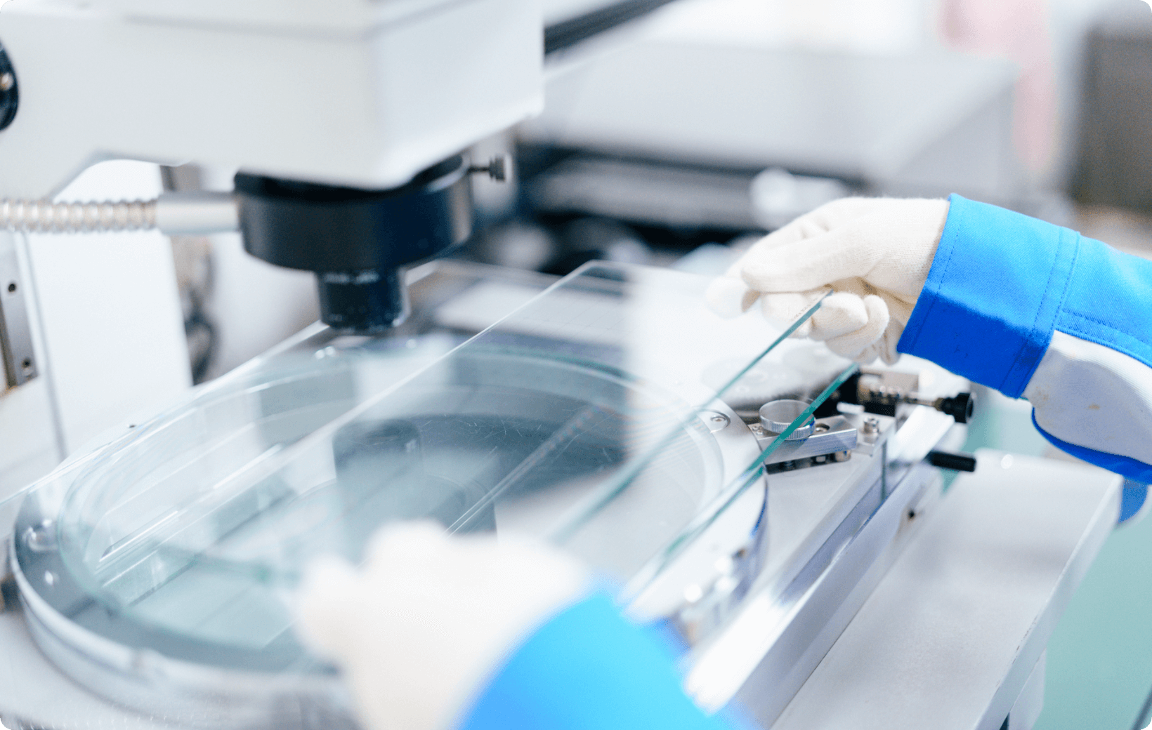 さまざまな分野と関わりながら、新製品の開発にも挑戦できる。イメージ写真